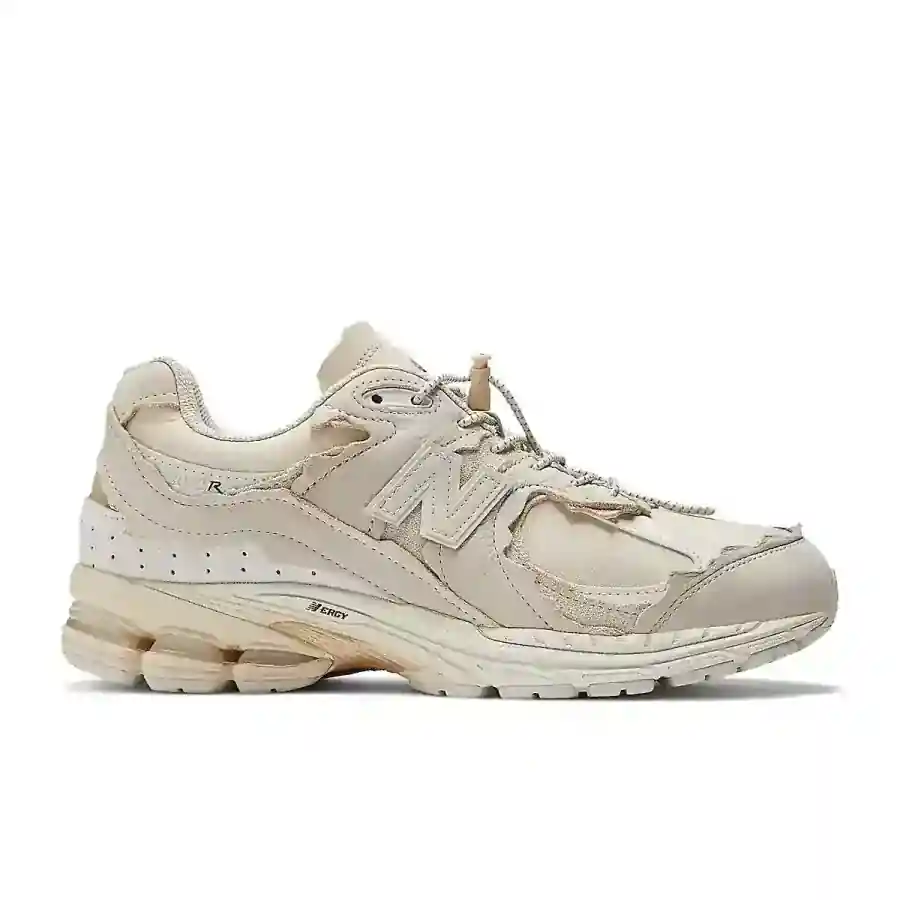 뉴발란스 2002R 프로텍션 팩 샌드스톤 대표사진